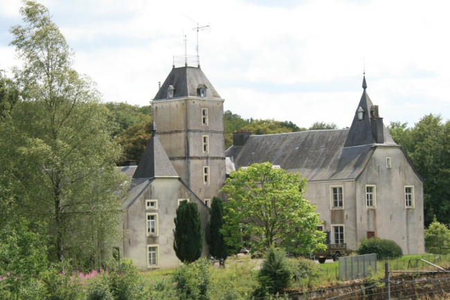 chateau-des-epioux-lacuisine_b.jpg